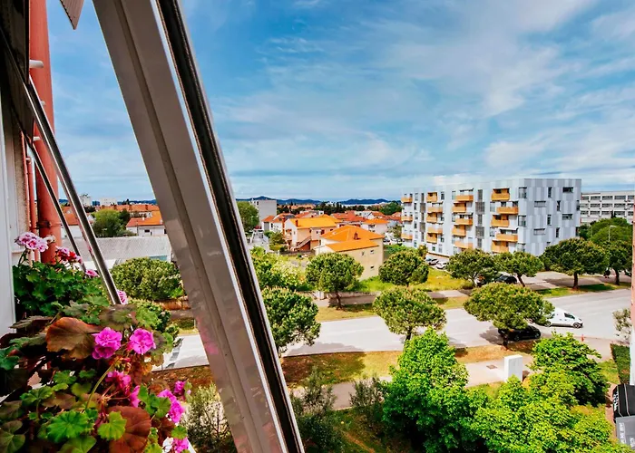 Vista - With Free Parking Apartmán Zadar