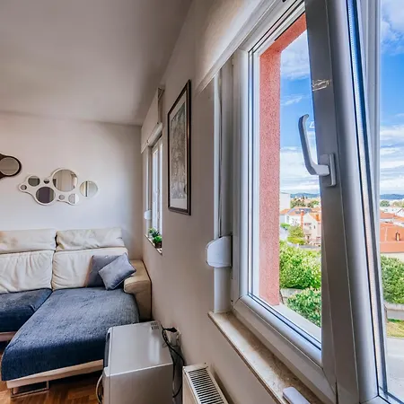 Vista - With Free Parking Ζαντάρ