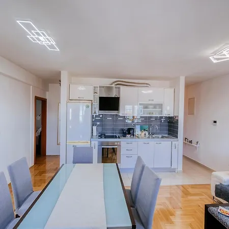 Διαμέρισμα Vista - With Free Parking *