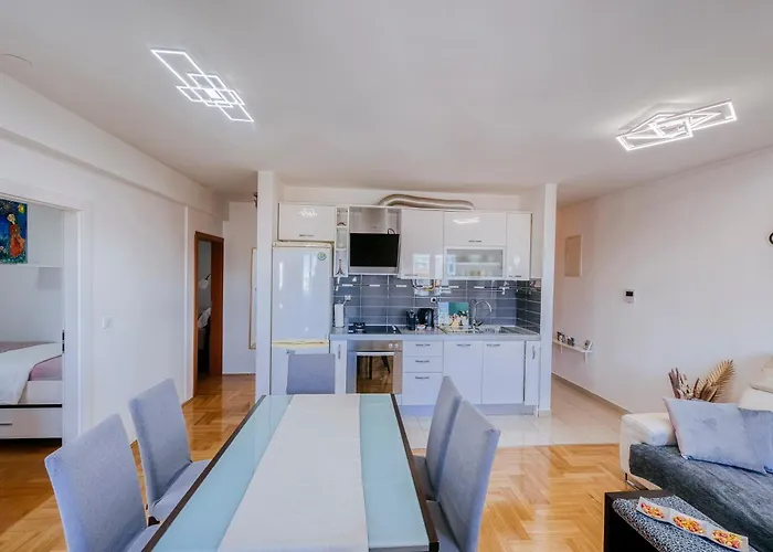 Apartman Vista - With Free Parking *